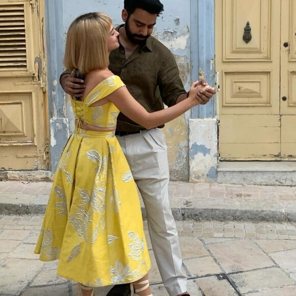 Mandi Line Jacquard Dress Lace Up Top Midi Skirt Set Embellished Yellow XS/S - Picture 4 of 15